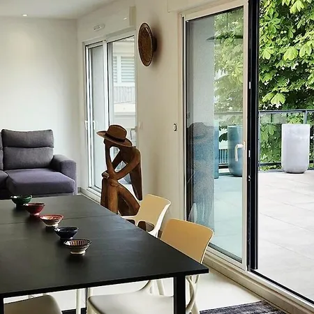 Le Reflet Celeste Apartment *
